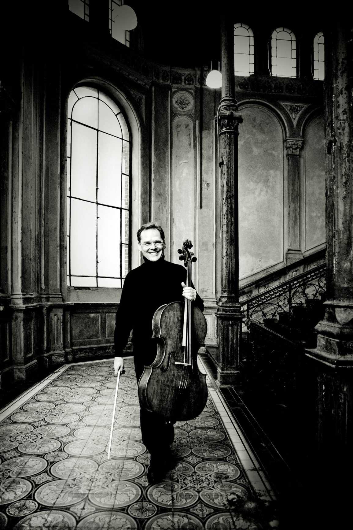 Christoper Ritcher Photography Bio - Christoph Richter